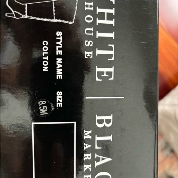 EUC Ladies suede boots - Picture 10 of 12